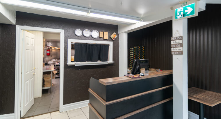 POUR INVESTISSEUR 4PLEX AVEC RESTO🍕☕️