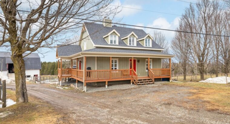 Armagh (Chaudière-Appalaches) : Ferme érablière