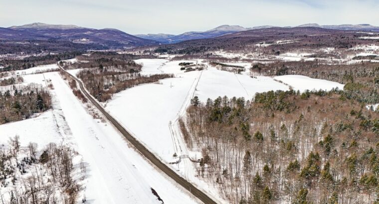 Potton (Estrie) : Terre agricole et à bois 247acr