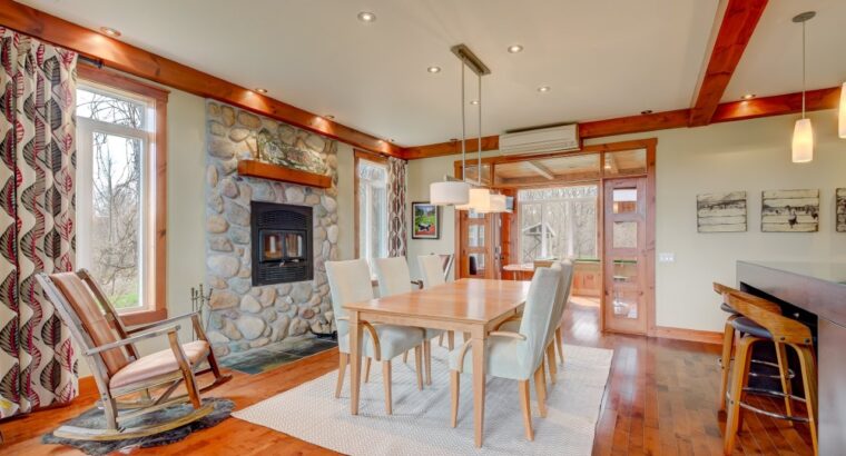 Wotton (Estrie) : Domaine de 161 acres, érablière