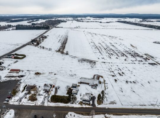 Deschambault-Grondines (Cap.-Ntl) :Fermette 34 acr