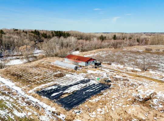 St-David (Montérégie) : Fermette – terre 30 acres