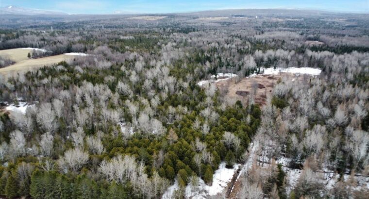 Ste-Anne-de-la-Rochelle (Estri...