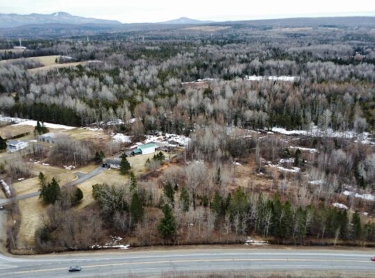 Ste-Anne-de-la-Rochelle (Estrie) :Terre à bois 16a