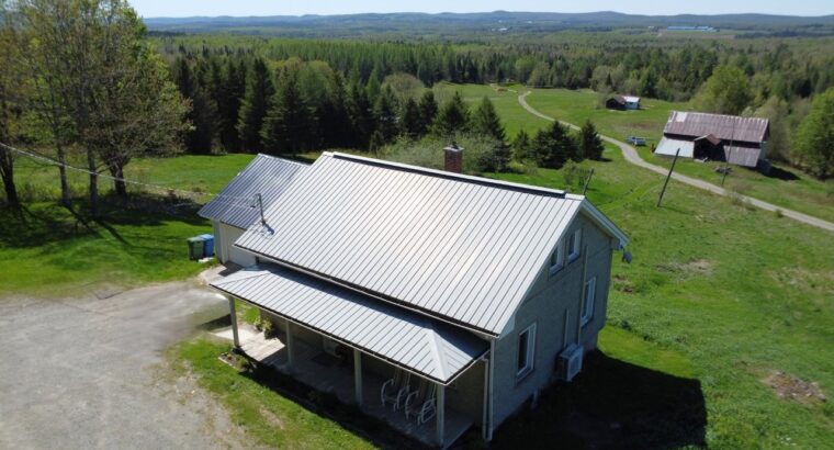 Weedon (Estrie) : Maison de ca...