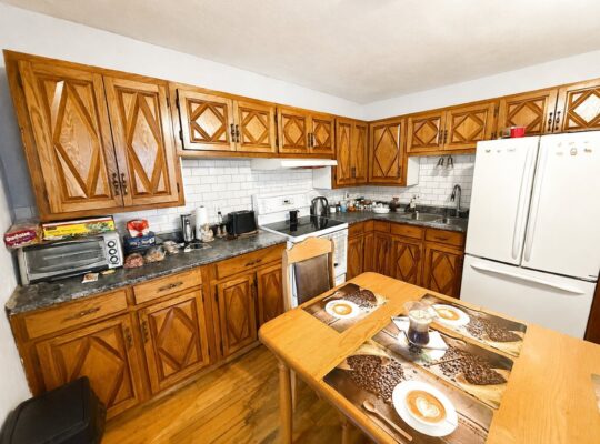 Val-des-Sources (Estrie) : Maison, garage attenant