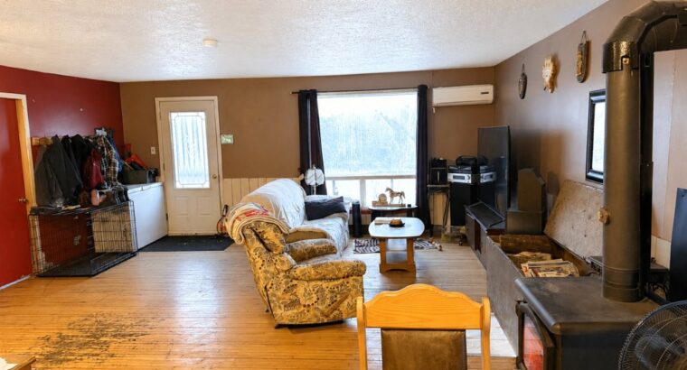 Val-des-Sources (Estrie) : Maison, garage attenant
