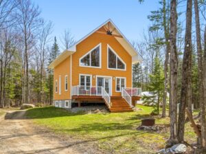 Stoke (Estrie) : Domaine forestier de 54,19 acres