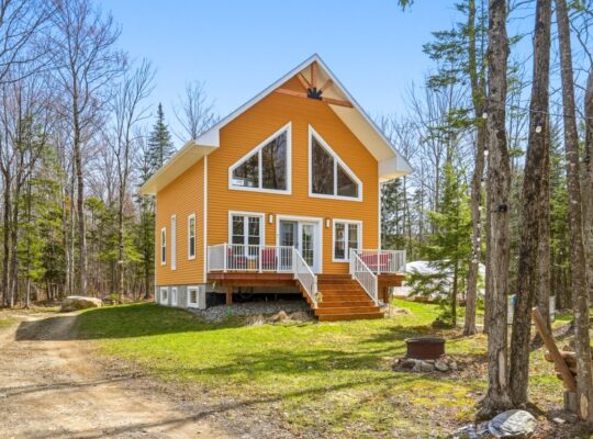 Stoke (Estrie) : Domaine forestier de 54,19 acres