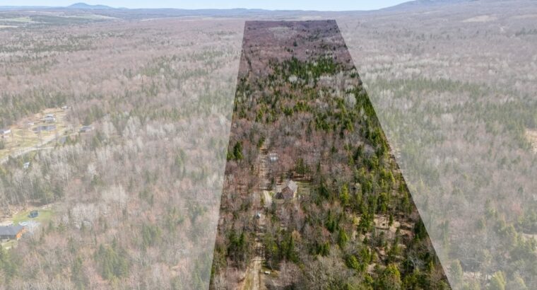 Stoke (Estrie) : Domaine forestier de 54,19 acres