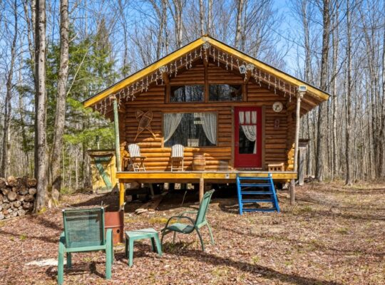 Stoke (Estrie) : Domaine forestier de 54,19 acres