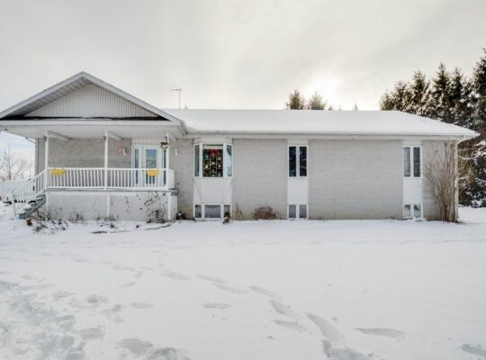 Coteau-du-Lac (Montérégie) : Maison 3 chambres