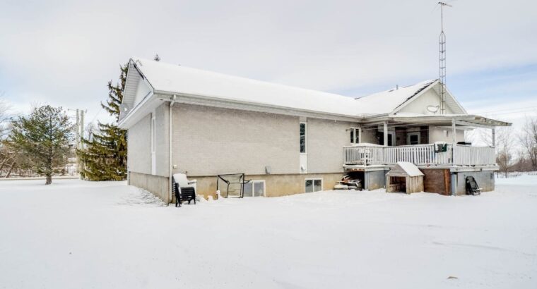 Coteau-du-Lac (Montérégie) : Maison 3 chambres