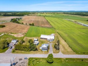 Deschambault-Grondines (Cap.-Ntl) : Fermette 34 ac