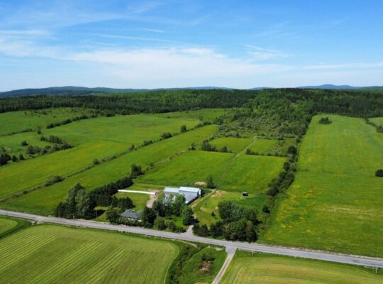 Notre-Dame-de-Ham (Ctre-Qc) : Ferme 86 acres