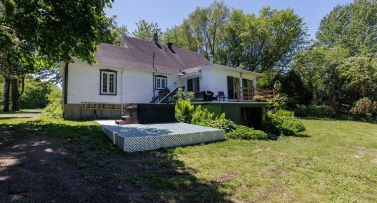 Lotbinière (Chaud.-App.) : Maison de campagne