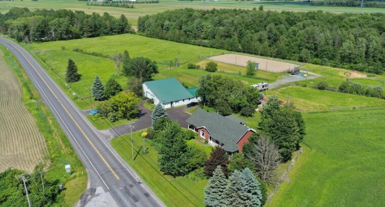 Ange-Gardien (Montérégie) : Domaine équestre 9 acr