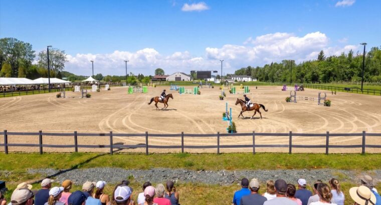Bécancour (Ctre-du-Qc) : Complexe équestre Golf