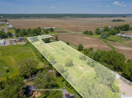 Trois-Rivières Fermette équestre 4.86 acres