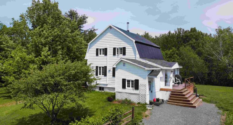 St-Léonard-d’Aston (Centre-du-Québec) : Fermette