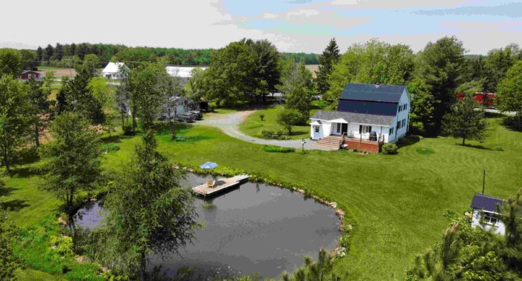 St-Léonard-d’Aston (Centre-du-Québec) : Fermette