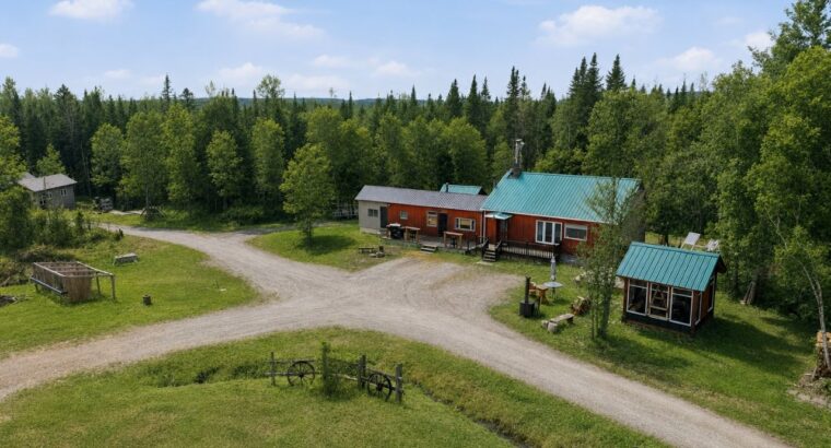 Wotton (Estrie) :Domaine chasse et pêche 101 acres
