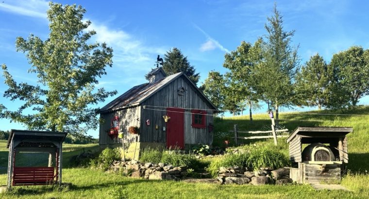 Chesterville (Ctre-du-Qc) : Fermette Érablière