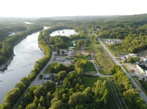 Sherbrooke : Terrain commercial et garage