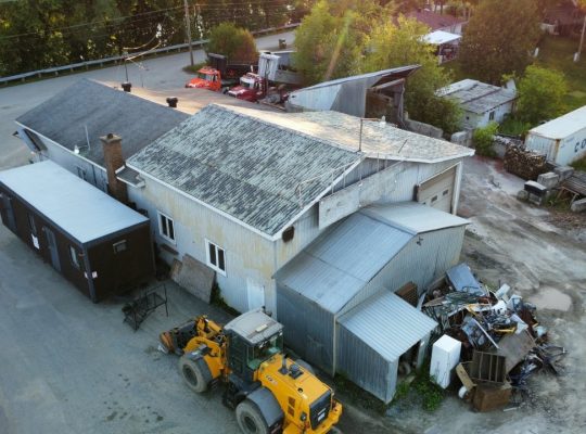 Sherbrooke : Terrain commercial et garage