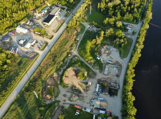 Sherbrooke : Terrain commercial et garage