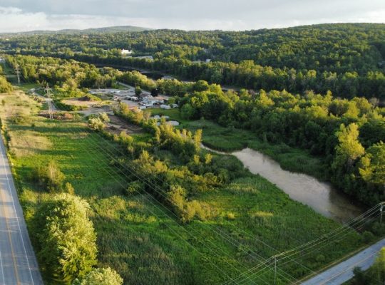 Sherbrooke : Terrain commercial et garage