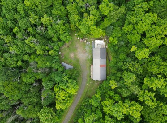 Ste-Marguerite-du-Lac-Masson (Laurentides) : Terre