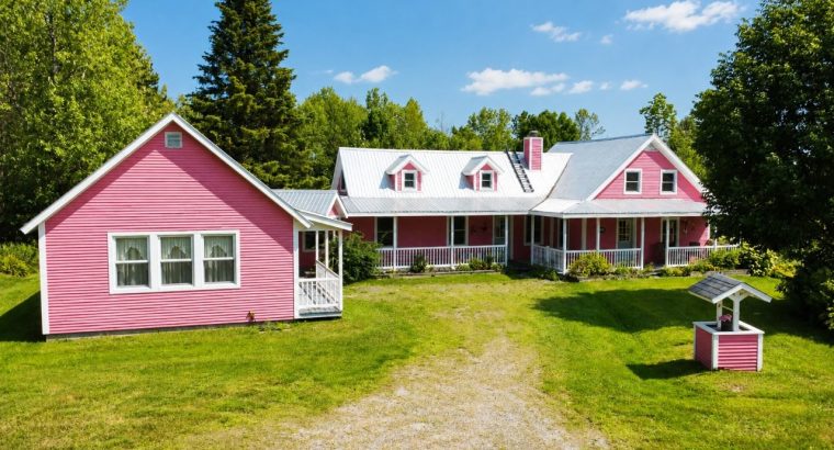 Racine (Estrie) : Domaine – maison bigénérationnel