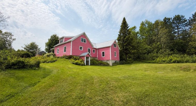 Racine (Estrie) : Domaine – maison bigénérationnel