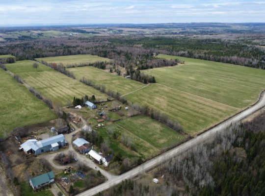 St-Camille (Estrie) : Ferme 208acr – 105 acr cult.