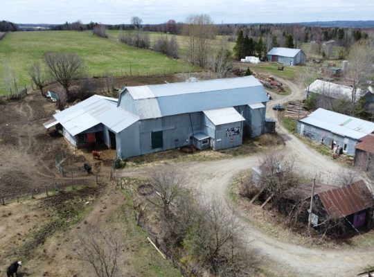 St-Camille (Estrie) : Ferme 208acr – 105 acr cult.