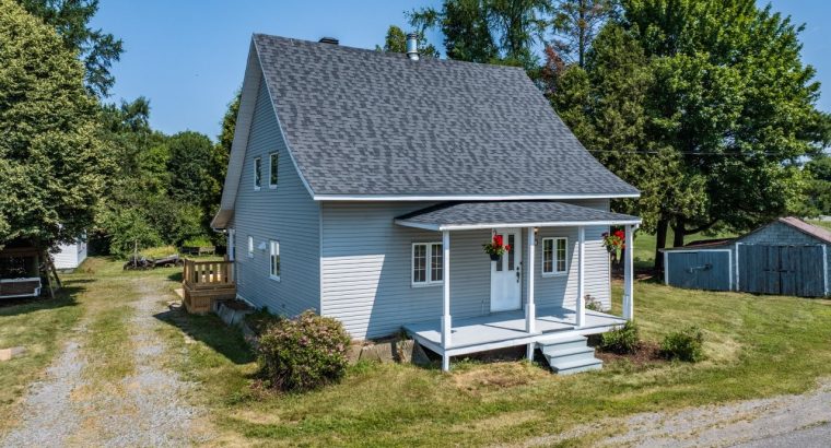 Trois-Rivières : Ferme Maison de campagne 73 acr