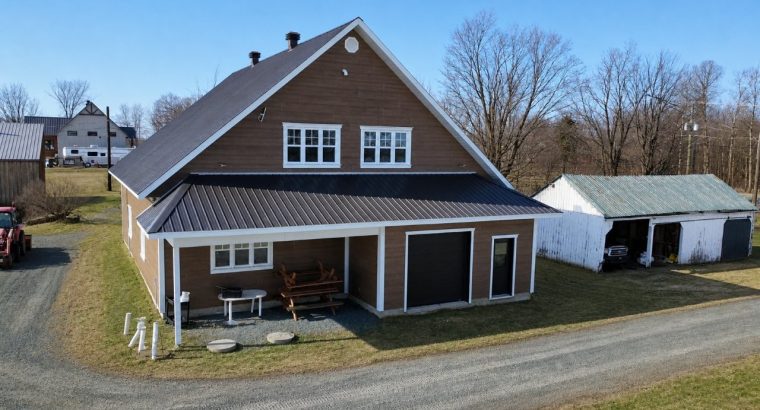 St-Sylvère (Centre-du-Québec) :Fermette +/- 5000m2