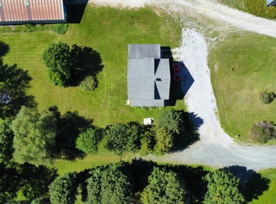 St-Camille (Estrie) Maison de campagne avec garage
