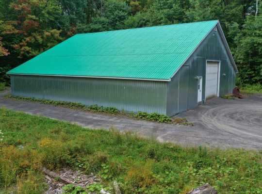 St-Elphège : Domaine de 76 acres, divers bâtiments