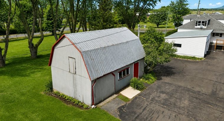 Ange-Gardien (Montérégie) : Maison de campagne 3 c