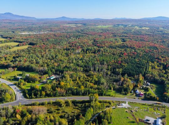 Ste-Anne-de-la-Rochelle (Estrie) : Terre à bois