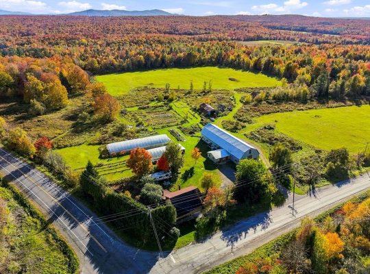 St-Joachim-de-Shefford (Estrie) : Ferme de 100 acr