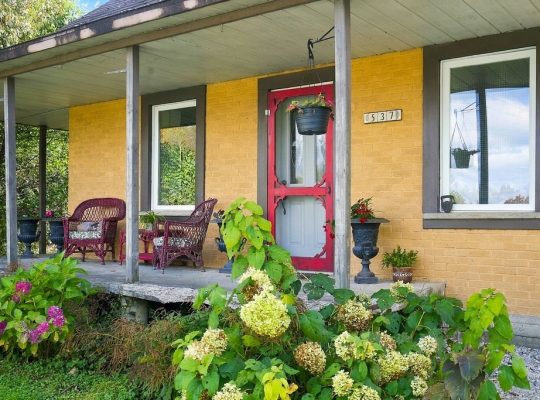 St-Joachim-de-Shefford (Estrie) : Ferme de 100 acr