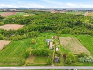 St-David (Montérégie) : Fermette terre 30,19 acres