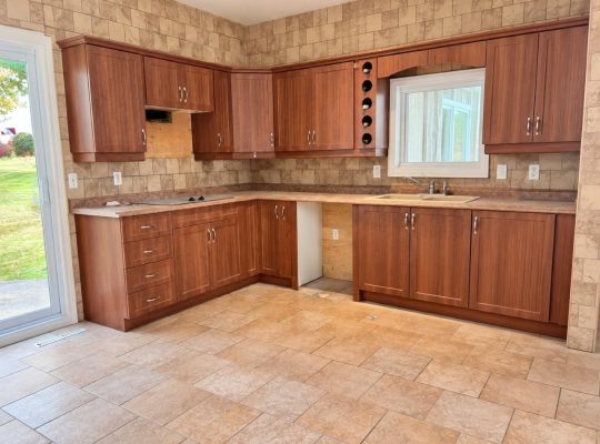 St-Camille (Estrie) : Maison Campagne 5000M2