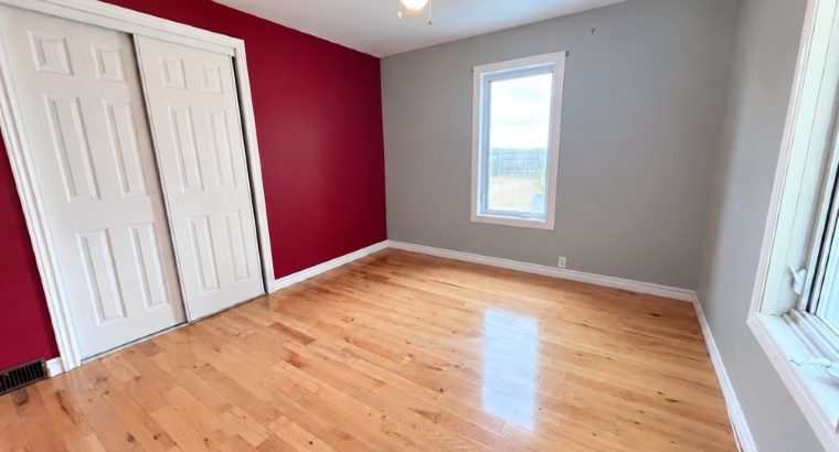 St-Camille (Estrie) : Maison Campagne 5000M2